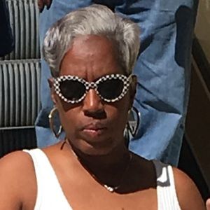 Meet your Posher, Lasherrie